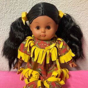 Gi-Go Toys Native American Doll Vinyl Face & Hands Cloth Body Black Hair